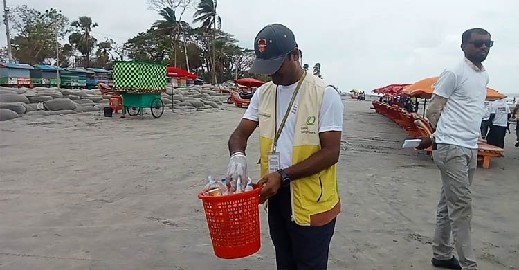 Kuakata beach cleanliness drive-distribution of leaflets